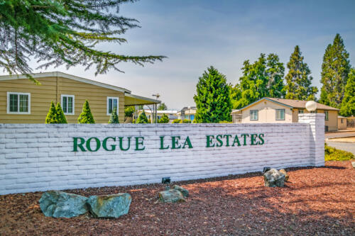 Rogue Lea Estates Entrance Sign